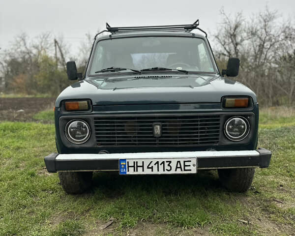 Зелений ВАЗ 21214, об'ємом двигуна 1.7 л та пробігом 105 тис. км за 4700 $, фото 1 на Automoto.ua