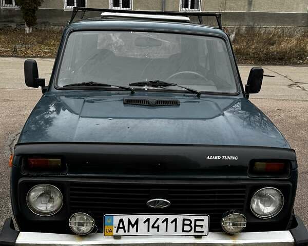 Зеленый ВАЗ 21214, объемом двигателя 1.7 л и пробегом 130 тыс. км за 2800 $, фото 5 на Automoto.ua