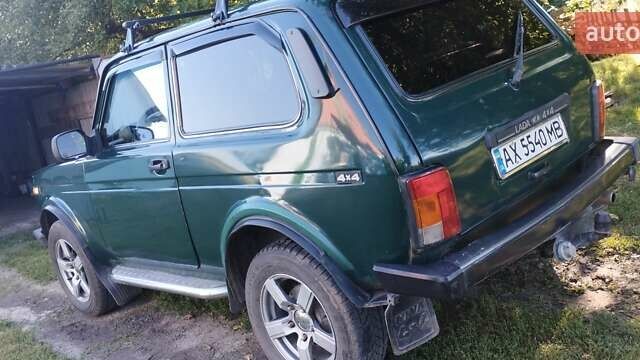 Зеленый ВАЗ 21214, объемом двигателя 1.7 л и пробегом 174 тыс. км за 3400 $, фото 1 на Automoto.ua