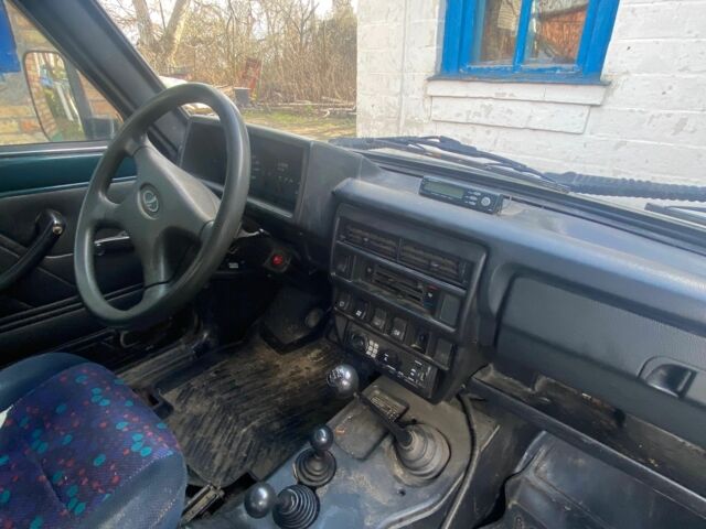 Зеленый ВАЗ 21214, объемом двигателя 0 л и пробегом 170 тыс. км за 2550 $, фото 4 на Automoto.ua