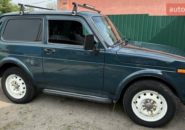 Зеленый ВАЗ 21214, объемом двигателя 1.7 л и пробегом 139 тыс. км за 4500 $, фото 1 на Automoto.ua