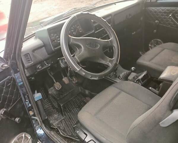 Зеленый ВАЗ 21214, объемом двигателя 1.7 л и пробегом 218 тыс. км за 4500 $, фото 4 на Automoto.ua