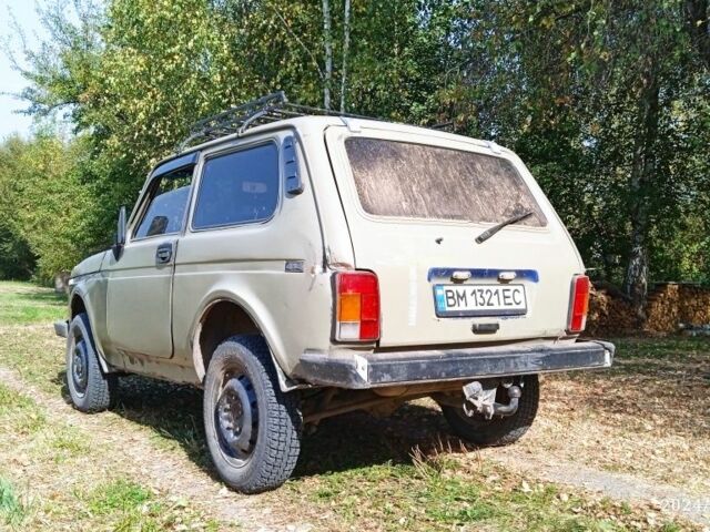 Зеленый ВАЗ 21214, объемом двигателя 1.7 л и пробегом 240 тыс. км за 1000 $, фото 4 на Automoto.ua