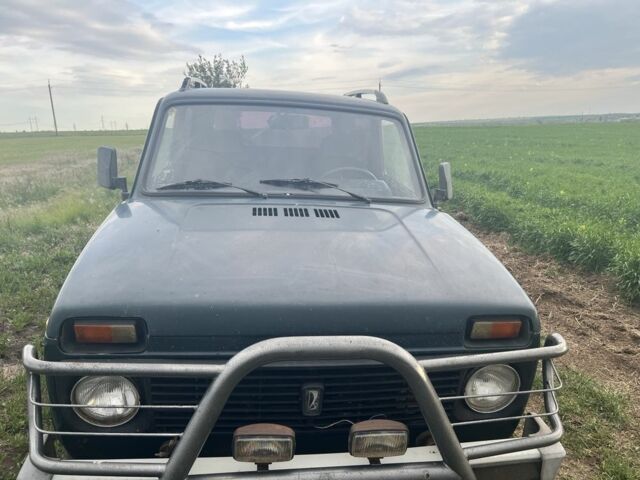 Зеленый ВАЗ 21214, объемом двигателя 0 л и пробегом 3 тыс. км за 2300 $, фото 2 на Automoto.ua