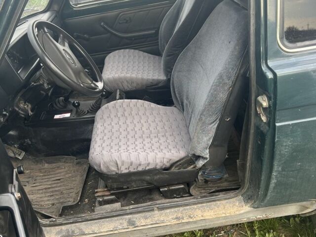 Зеленый ВАЗ 21214, объемом двигателя 0 л и пробегом 3 тыс. км за 2300 $, фото 3 на Automoto.ua