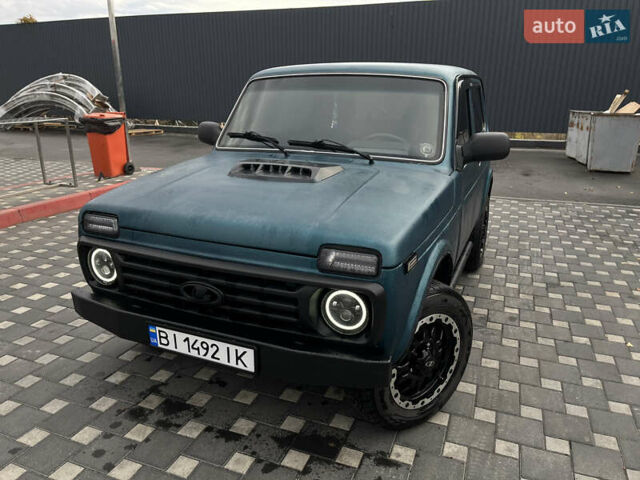 Зеленый ВАЗ 21214, объемом двигателя 1.69 л и пробегом 150 тыс. км за 4199 $, фото 13 на Automoto.ua