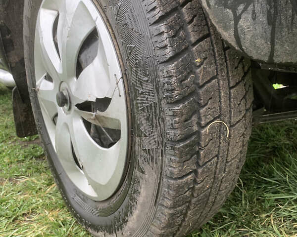 Зеленый ВАЗ 21214, объемом двигателя 1.7 л и пробегом 178 тыс. км за 3800 $, фото 3 на Automoto.ua