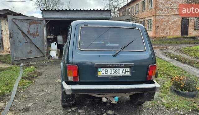 Зелений ВАЗ 21214, об'ємом двигуна 1.7 л та пробігом 224 тис. км за 4000 $, фото 2 на Automoto.ua