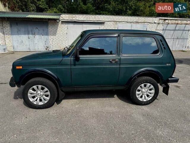 Зелений ВАЗ 21214, об'ємом двигуна 1.7 л та пробігом 142 тис. км за 4000 $, фото 2 на Automoto.ua
