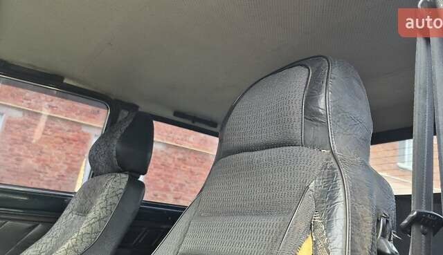 Зелений ВАЗ 21214, об'ємом двигуна 1.7 л та пробігом 224 тис. км за 4000 $, фото 7 на Automoto.ua