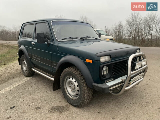 Зеленый ВАЗ 21214, объемом двигателя 1.7 л и пробегом 175 тыс. км за 3300 $, фото 1 на Automoto.ua