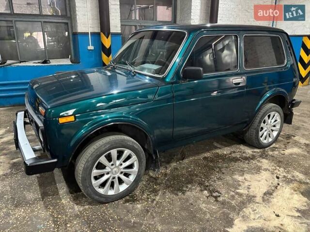 Зеленый ВАЗ 21214, объемом двигателя 1.7 л и пробегом 270 тыс. км за 4300 $, фото 9 на Automoto.ua