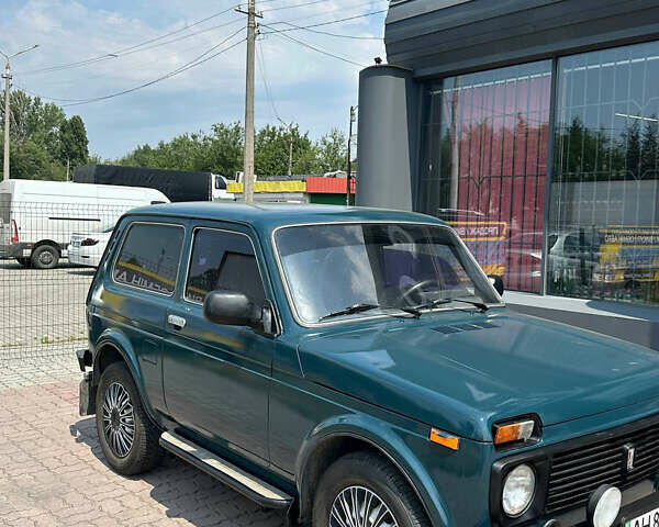 Зелений ВАЗ 21214, об'ємом двигуна 1.7 л та пробігом 205 тис. км за 2800 $, фото 3 на Automoto.ua