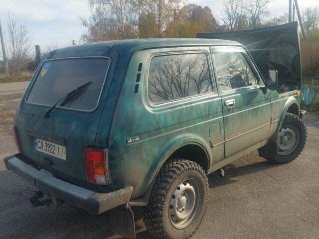 Зеленый ВАЗ 21214, объемом двигателя 1.7 л и пробегом 2 тыс. км за 3300 $, фото 5 на Automoto.ua