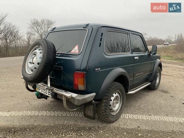 Зеленый ВАЗ 21214, объемом двигателя 1.7 л и пробегом 175 тыс. км за 3300 $, фото 4 на Automoto.ua