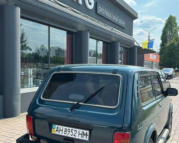 Зелений ВАЗ 21214, об'ємом двигуна 1.7 л та пробігом 205 тис. км за 2800 $, фото 4 на Automoto.ua