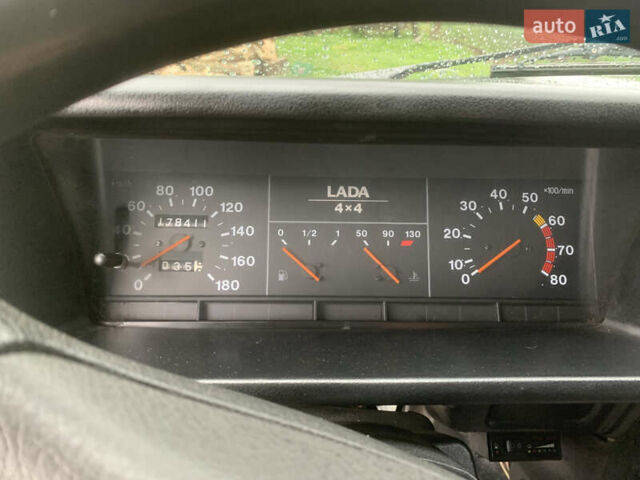 Зеленый ВАЗ 21214, объемом двигателя 1.7 л и пробегом 178 тыс. км за 3800 $, фото 8 на Automoto.ua
