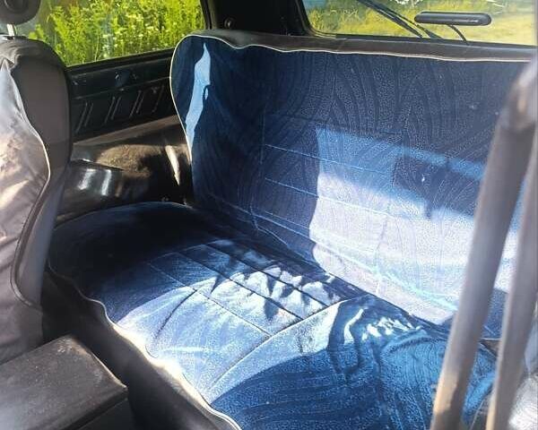 Зелений ВАЗ 21214, об'ємом двигуна 1.7 л та пробігом 270 тис. км за 4000 $, фото 6 на Automoto.ua