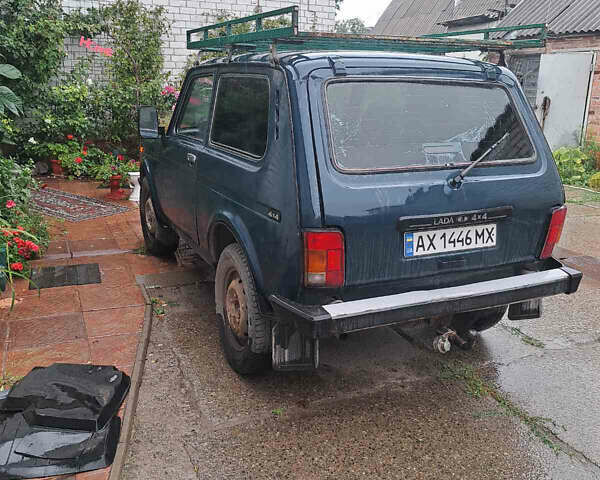 Зелений ВАЗ 21214, об'ємом двигуна 1.69 л та пробігом 300 тис. км за 2700 $, фото 1 на Automoto.ua