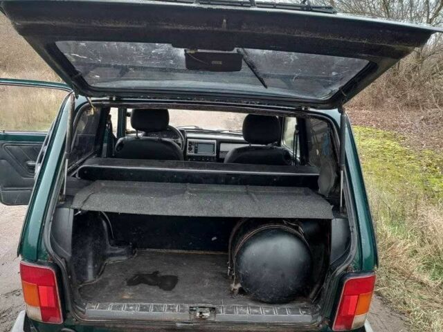 Зелений ВАЗ 21214, об'ємом двигуна 1.7 л та пробігом 151 тис. км за 2800 $, фото 8 на Automoto.ua