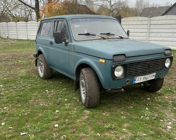 Зелений ВАЗ 21214, об'ємом двигуна 1.7 л та пробігом 235 тис. км за 2700 $, фото 4 на Automoto.ua