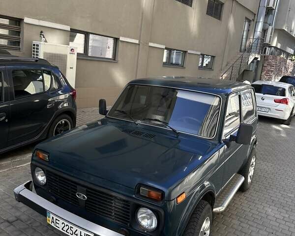 Зеленый ВАЗ 21214, объемом двигателя 1.7 л и пробегом 46 тыс. км за 4200 $, фото 1 на Automoto.ua