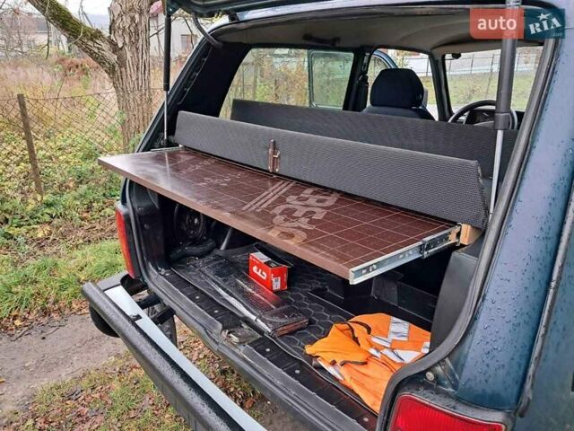 Зеленый ВАЗ 21214, объемом двигателя 1.7 л и пробегом 134 тыс. км за 4700 $, фото 9 на Automoto.ua