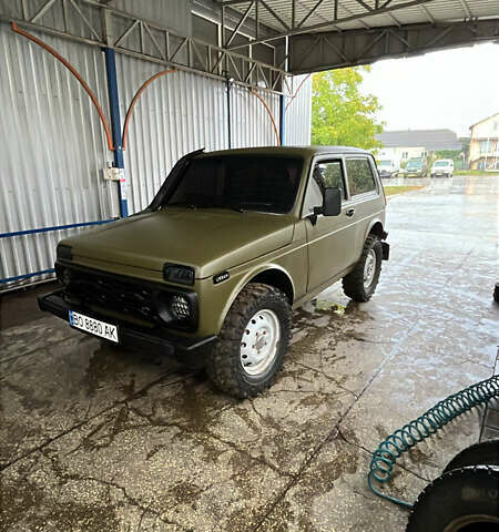 Зелений ВАЗ 21214, об'ємом двигуна 1.7 л та пробігом 140 тис. км за 4500 $, фото 6 на Automoto.ua