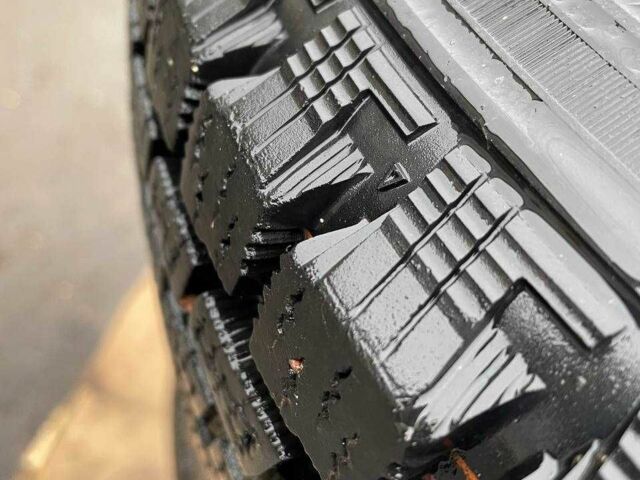 Зелений ВАЗ 21214, об'ємом двигуна 1.7 л та пробігом 151 тис. км за 2800 $, фото 15 на Automoto.ua