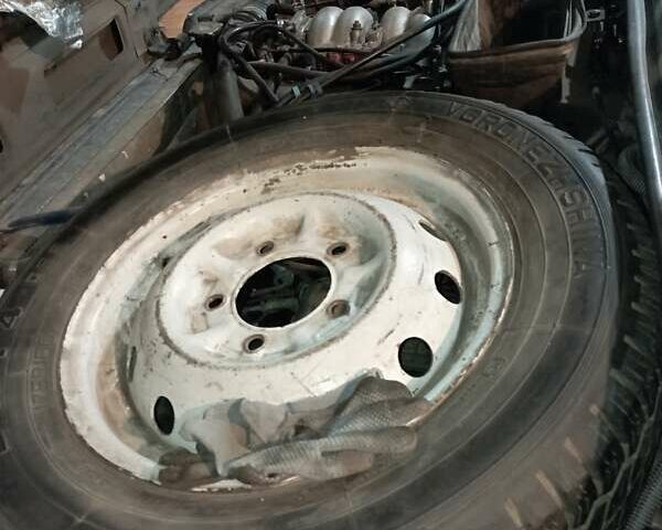 Зелений ВАЗ 21214, об'ємом двигуна 1.7 л та пробігом 300 тис. км за 3500 $, фото 2 на Automoto.ua