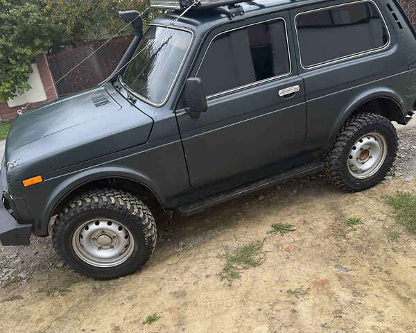 Зеленый ВАЗ 21214, объемом двигателя 1.7 л и пробегом 150 тыс. км за 5200 $, фото 7 на Automoto.ua