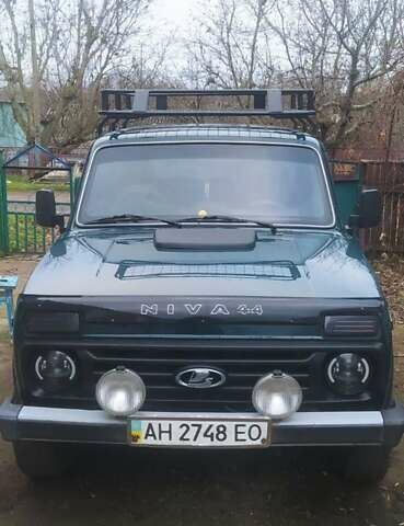 Зеленый ВАЗ 21214, объемом двигателя 1.7 л и пробегом 160 тыс. км за 5300 $, фото 2 на Automoto.ua
