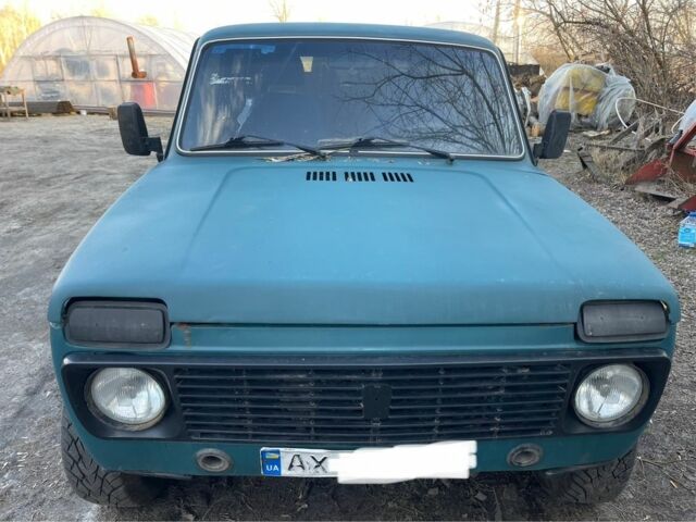 Зеленый ВАЗ 21214, объемом двигателя 1.7 л и пробегом 235 тыс. км за 2600 $, фото 6 на Automoto.ua