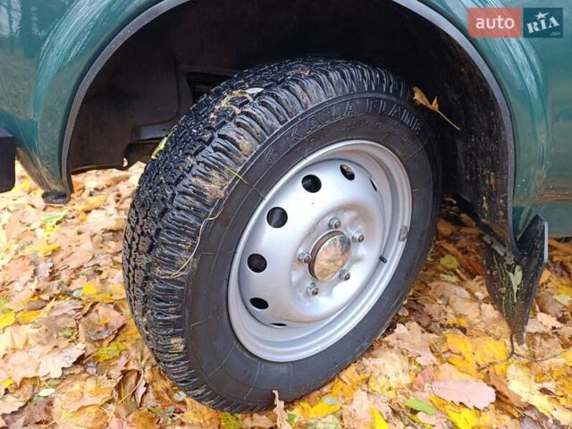 Зеленый ВАЗ 21214, объемом двигателя 1.7 л и пробегом 10 тыс. км за 5300 $, фото 1 на Automoto.ua