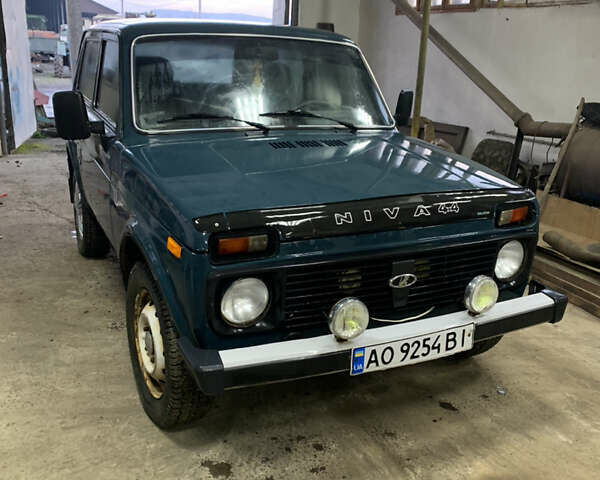 Зеленый ВАЗ 21214, объемом двигателя 1.7 л и пробегом 138 тыс. км за 2600 $, фото 3 на Automoto.ua