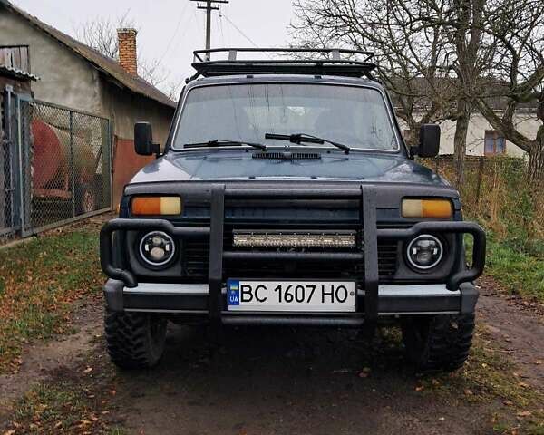 Зеленый ВАЗ 21214, объемом двигателя 1.7 л и пробегом 134 тыс. км за 4700 $, фото 1 на Automoto.ua