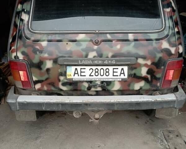 Зелений ВАЗ 21214, об'ємом двигуна 1.7 л та пробігом 300 тис. км за 3500 $, фото 1 на Automoto.ua