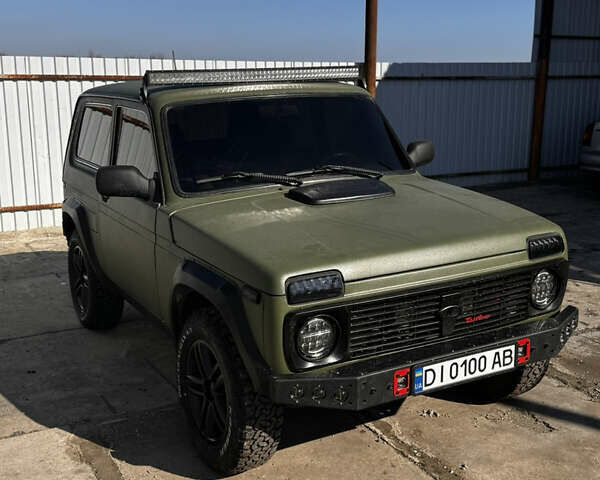 Зеленый ВАЗ 21214, объемом двигателя 1.7 л и пробегом 146 тыс. км за 5999 $, фото 1 на Automoto.ua