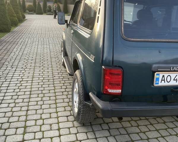 Зелений ВАЗ 21214, об'ємом двигуна 1.7 л та пробігом 127 тис. км за 3850 $, фото 4 на Automoto.ua