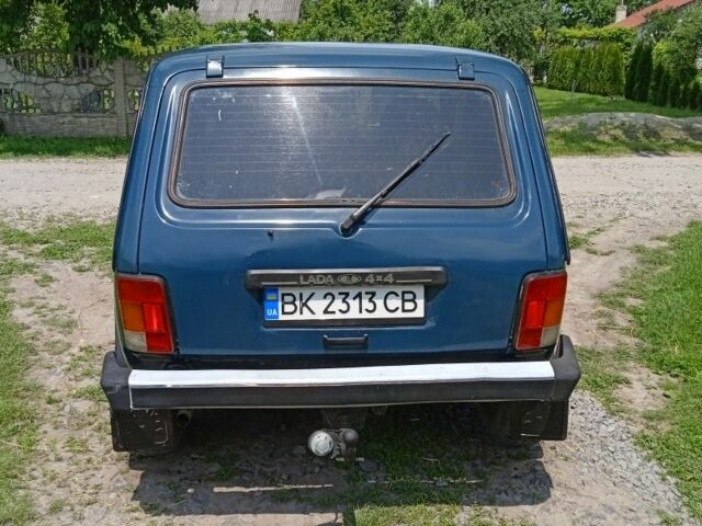 Зелений ВАЗ 21214, об'ємом двигуна 0 л та пробігом 116 тис. км за 3250 $, фото 4 на Automoto.ua