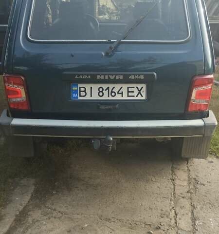 Зеленый ВАЗ 21214, объемом двигателя 1.69 л и пробегом 161 тыс. км за 5500 $, фото 3 на Automoto.ua