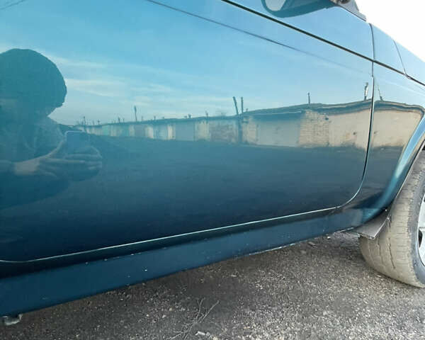 Зелений ВАЗ 21214, об'ємом двигуна 1.7 л та пробігом 231 тис. км за 4050 $, фото 8 на Automoto.ua