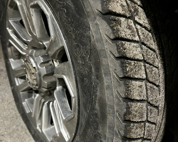 Зеленый ВАЗ 21214, объемом двигателя 1.69 л и пробегом 205 тыс. км за 3300 $, фото 9 на Automoto.ua