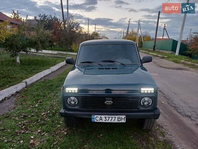 Зелений ВАЗ 21214, об'ємом двигуна 1.69 л та пробігом 186 тис. км за 3000 $, фото 5 на Automoto.ua