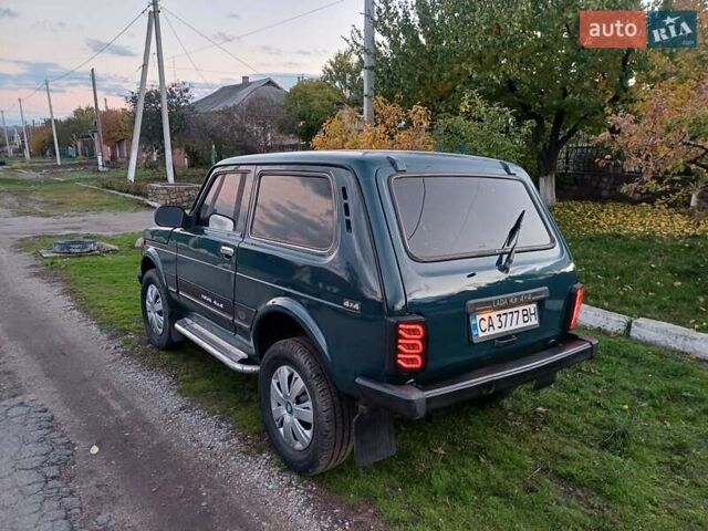 Зелений ВАЗ 21214, об'ємом двигуна 1.69 л та пробігом 186 тис. км за 3000 $, фото 9 на Automoto.ua