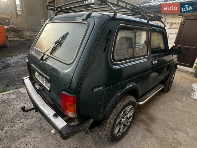 Зеленый ВАЗ 21214, объемом двигателя 1.69 л и пробегом 205 тыс. км за 3300 $, фото 6 на Automoto.ua