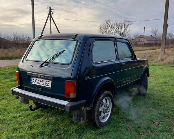 Зеленый ВАЗ 21214, объемом двигателя 1.69 л и пробегом 169 тыс. км за 3000 $, фото 12 на Automoto.ua