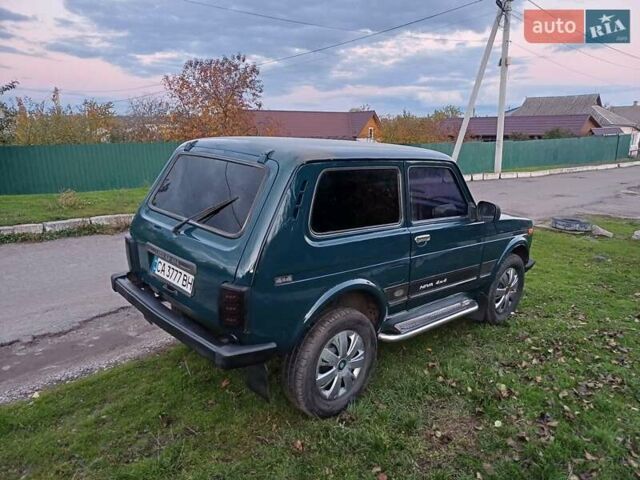 Зелений ВАЗ 21214, об'ємом двигуна 1.69 л та пробігом 186 тис. км за 3000 $, фото 10 на Automoto.ua