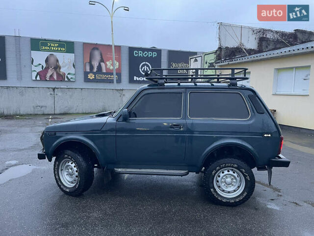 Зеленый ВАЗ 21214, объемом двигателя 1.69 л и пробегом 130 тыс. км за 6400 $, фото 7 на Automoto.ua