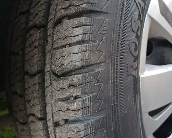 Зелений ВАЗ 21214, об'ємом двигуна 1.69 л та пробігом 186 тис. км за 3000 $, фото 14 на Automoto.ua